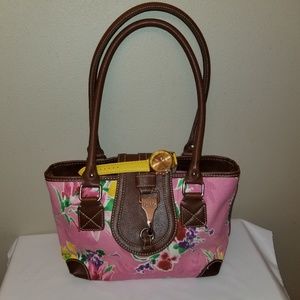 Chaps pink purse new no tags